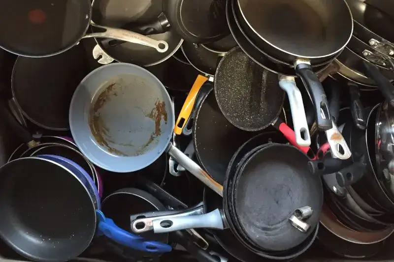 Frying pan, half with the old coating, half with the new one